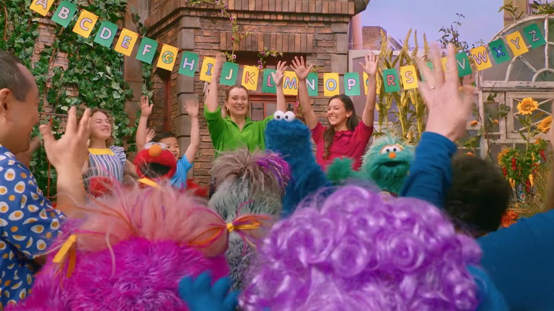 While Elmo sings the ABC song, his friend Mathis signs the alphabets using American Sign Language.
