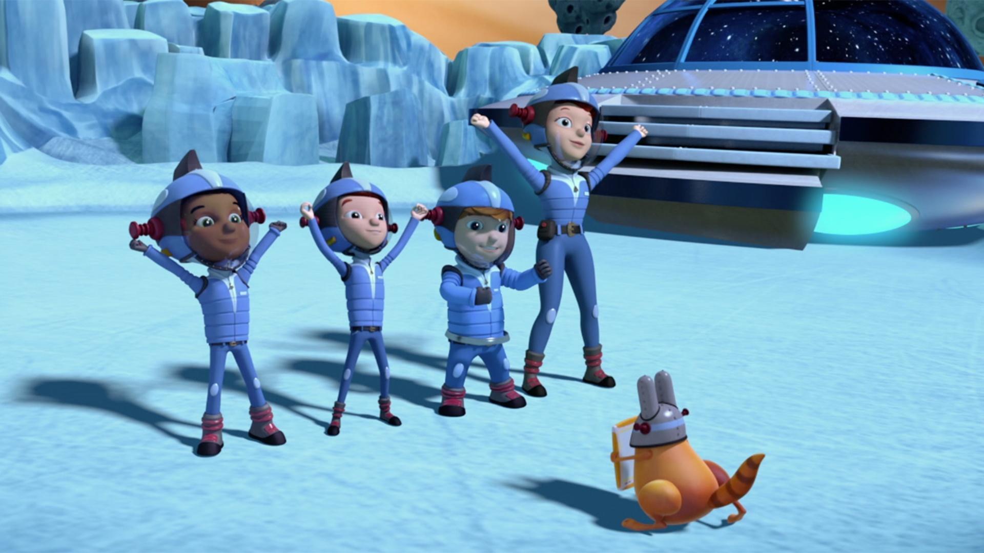 Celery takes the kids to Saturn. / Sunspot goes missing.